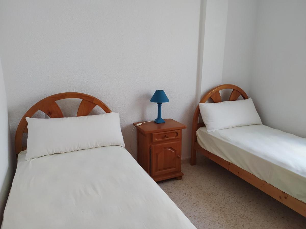 Chalet Adosado Con Azotea Andaluza Y Patio, Junto A La Playa Isla Cristina Exteriör bild