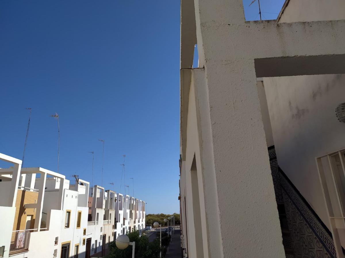 Chalet Adosado Con Azotea Andaluza Y Patio, Junto A La Playa Isla Cristina Exteriör bild